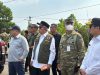 Gubernur Muhidin Dampingi Stafsus Presiden H. Isam dan KSAL Tinjau Langsung, Padamkan Titik Karhutla di Kalsel IMG-20260822-WA0017