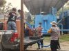 Kemarau Panjang, Forkopimcam Halong dan PT Jhonlin Baratama Salurkan Air Bersih untuk Warga