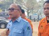 PT Air Minum Bandarmasih Suplai Dukungan Air Minum untuk Posko Darurat KM Virgo Transport 8